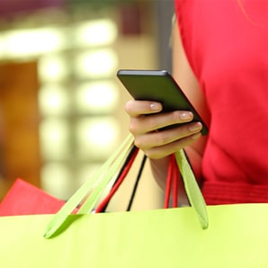 How Retailers/eTailers Can Leverage Social Media Properties for Upcoming Holiday Season